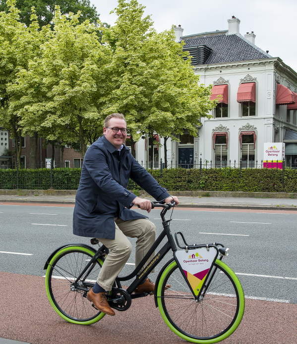 Sjoerd, fiets , pand