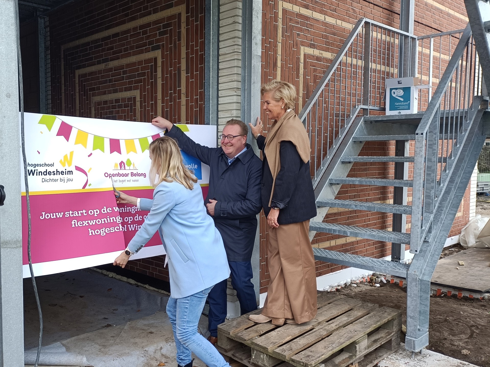 officiële handeling flexwoningen Windesheim